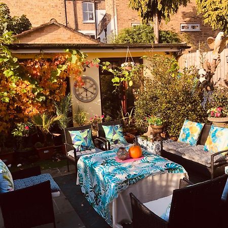 Cheerful 4 Bedroom House With Garden Free Parking London Eksteriør bilde