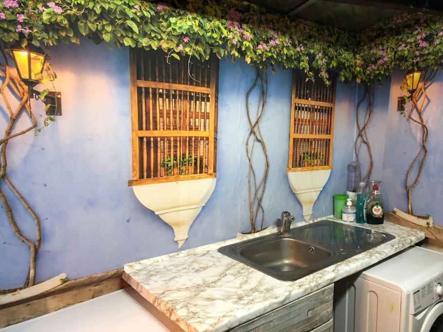 Cheerful 4 Bedroom House With Garden Free Parking London Eksteriør bilde