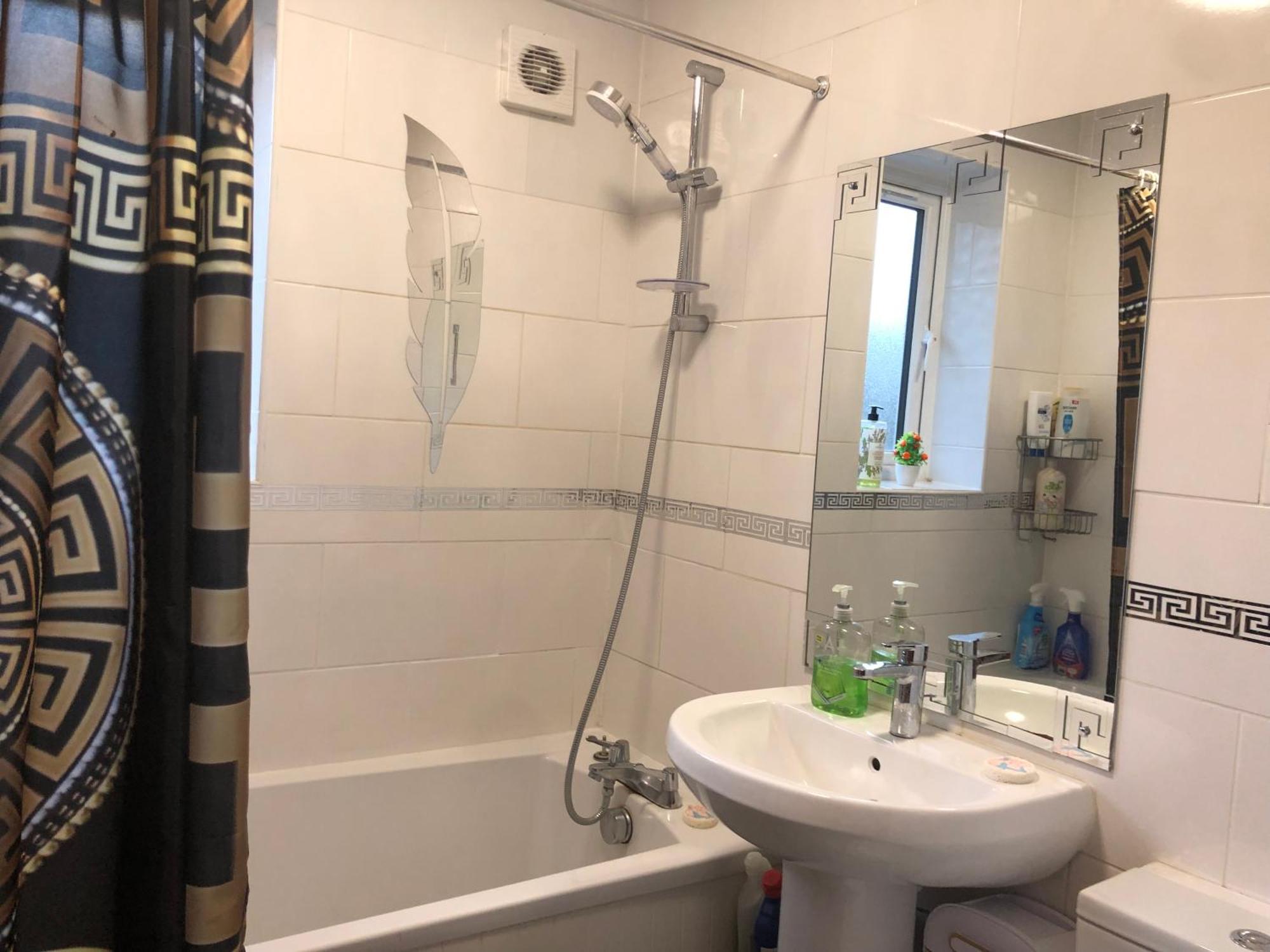 Cheerful 4 Bedroom House With Garden Free Parking London Eksteriør bilde